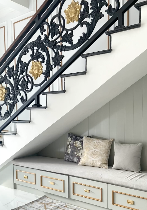 Perhatikan 5 Hal Ini Jika Ingin Anak dan Orang Tua Aman Saat Gunakan Tangga